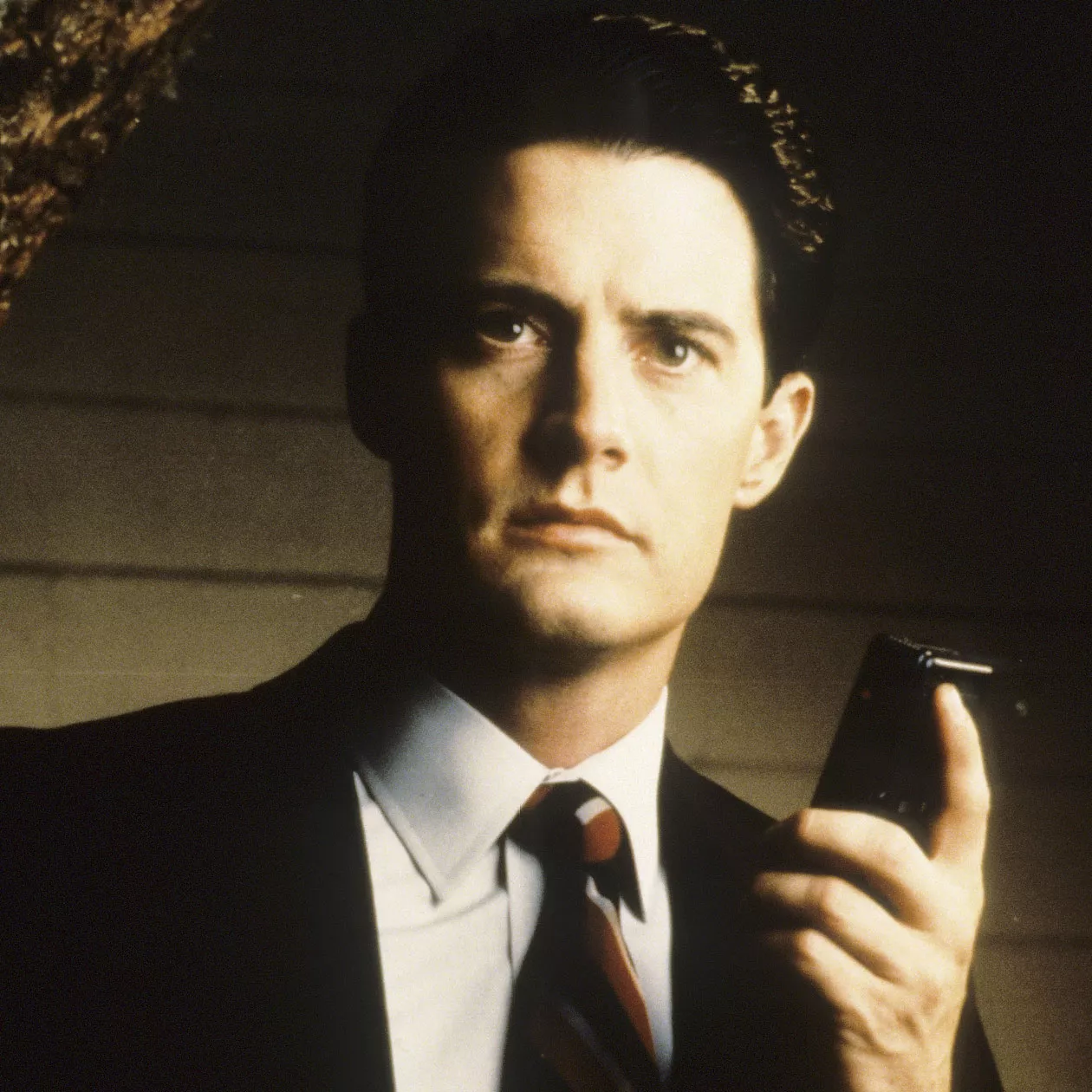 Kyle MacLachlan palaa agentti Dale Cooperin rooliin Twin Peaksin uusissa jaksoissa.