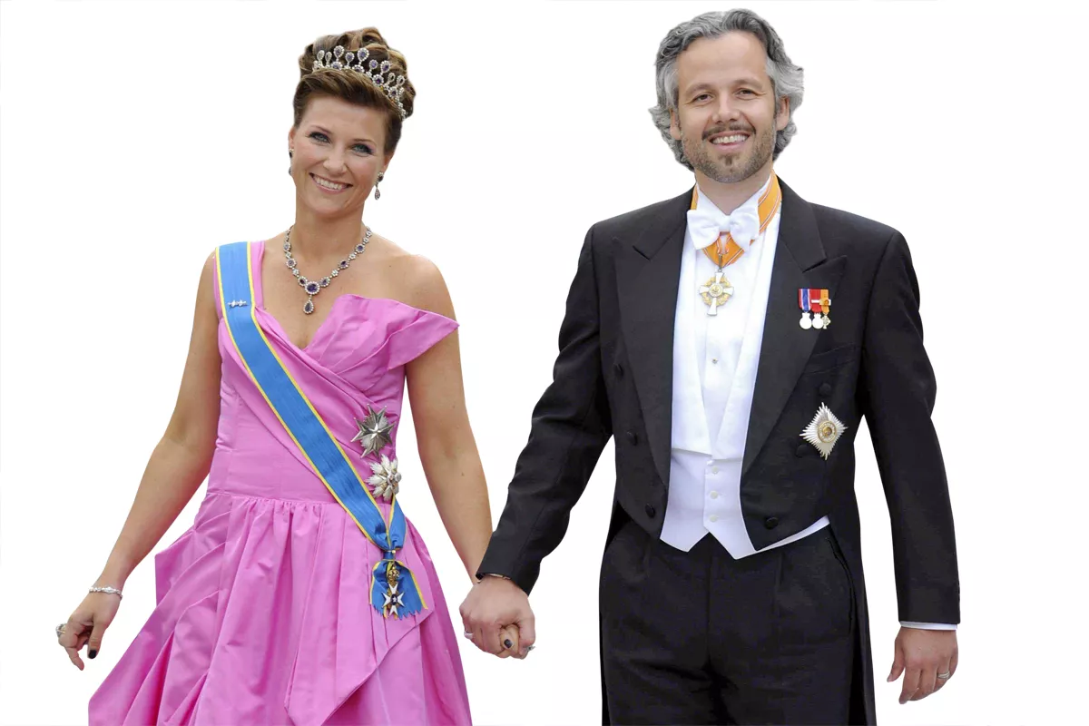 Ari Behnin seurassa prinsessa Victorian ja Danielin häissä Tukholmassa 2010.