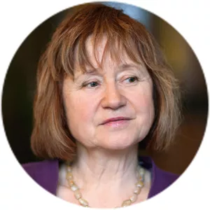 Anna Zigure on kirjailija ja entinen Latvian Suomen-suurlähettiläs.