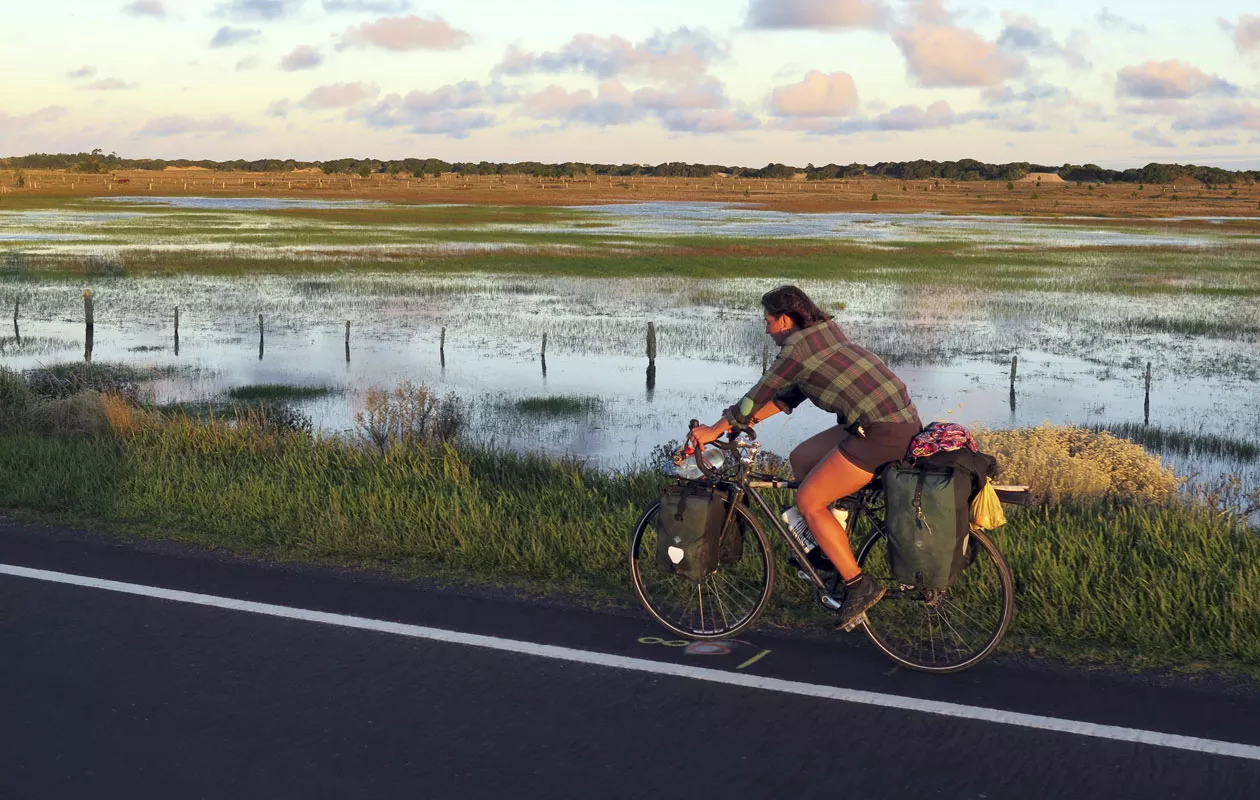 Sissi Korhonen pyöräilee Brasiliassa