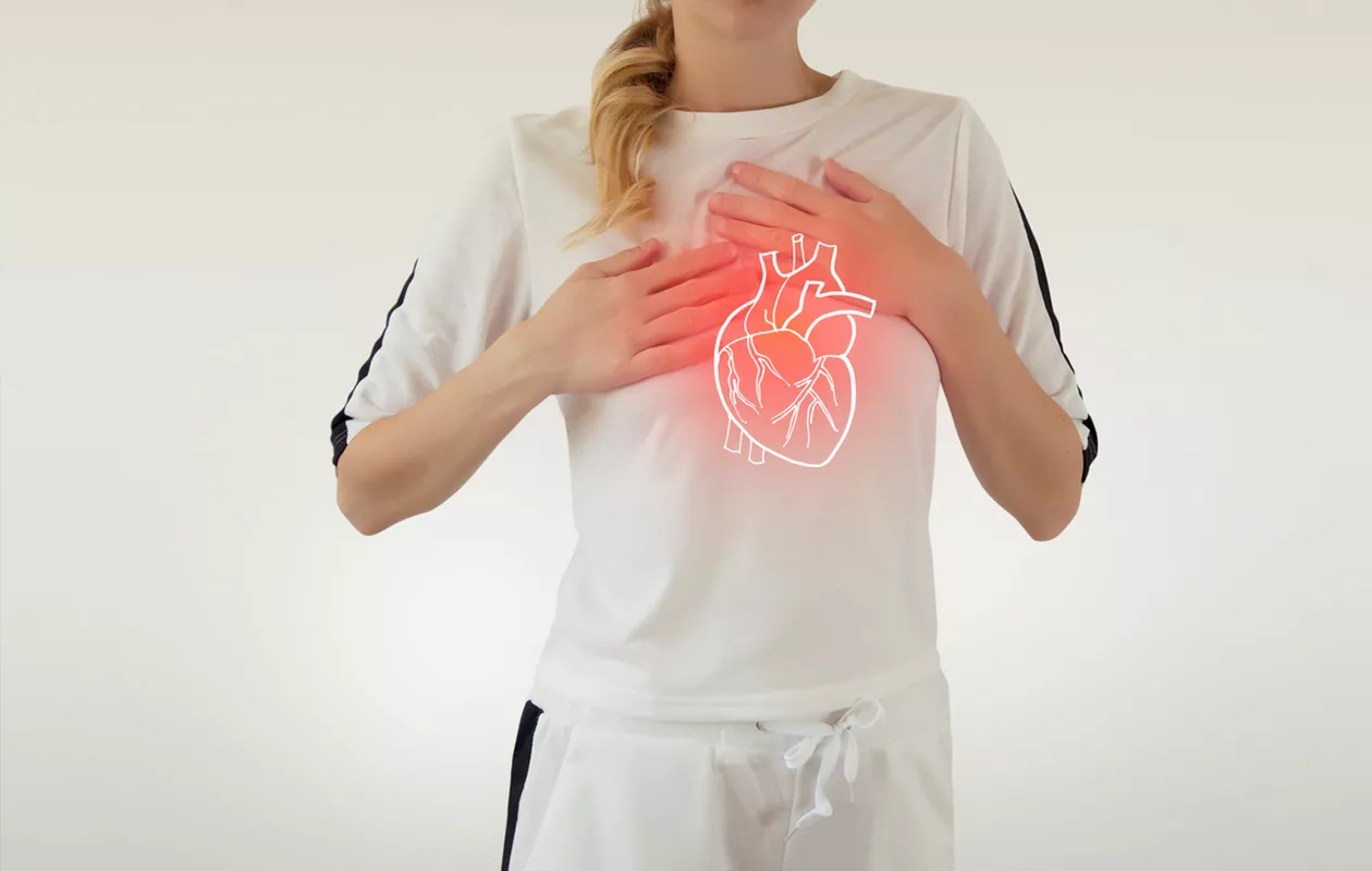 Sydänlihastulehdus oireilee muun muassa rintakipuna, mutta siihen voi liittyä myös pyörtymistä ja sykkeen nousua.