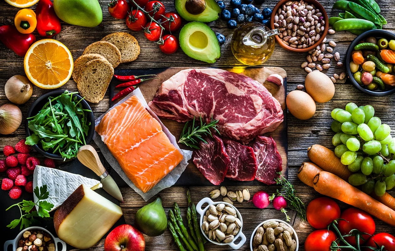 ihannekset, täysjyvätuotteet ja liha ovat tärkeitä B6-vitamiinin lähteitä eli siis aivoille hyvää ruokaa.