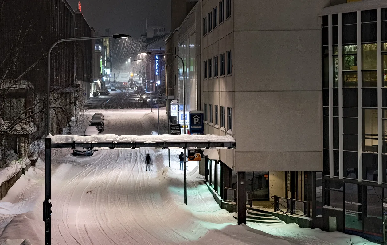 Väinönkadulla on ravintoloita, mutta nykyisin se on hiljainen.