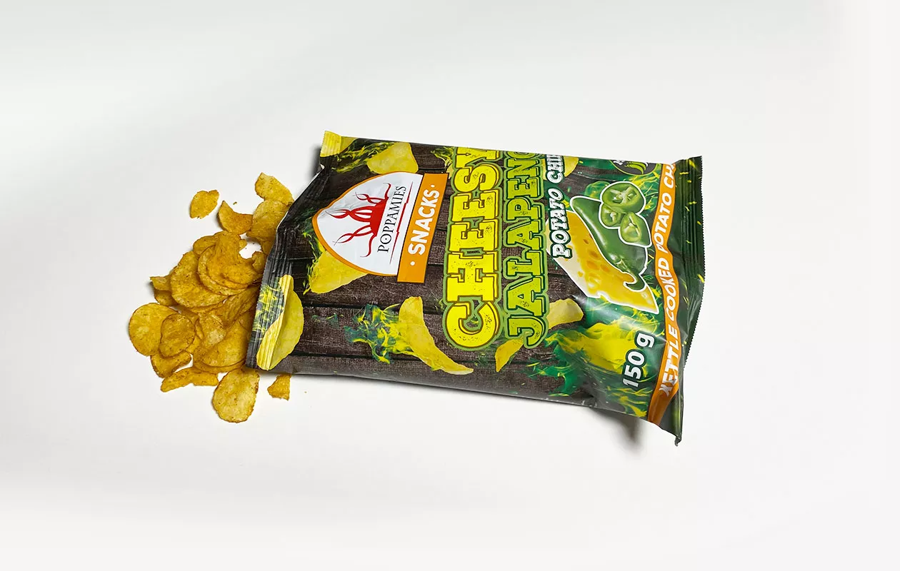 Poppamies: Cheesy jalapeno potato chips
