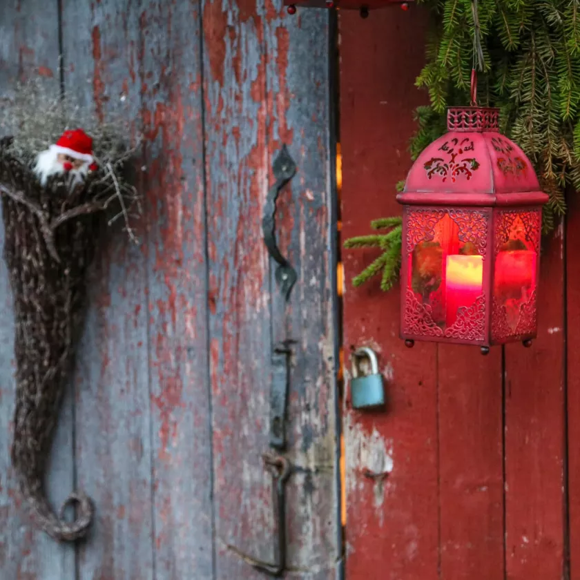 Loviisan Wanhojen talojen joulu -tapahtumassa inspiroidutaan paikallisten kotien sisustus­ideoista.