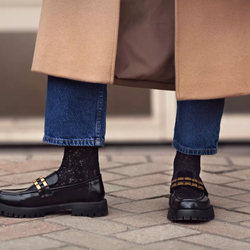 Eclectic Grandpa -tyylin kuuluvat kengät.