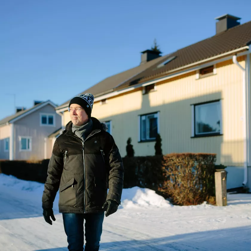 Kun Jussi-Pekka Rantanen käy Porissa, hän tekee kotitalossaan samalla usein pieniä puhdetöitä.