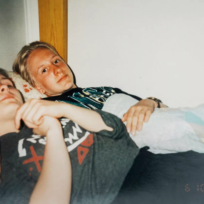 Petri oli maailman onnellisin poika saadessaan ihastuksensa Marin kainaloon rippileirin punkassa kesällä 1997.