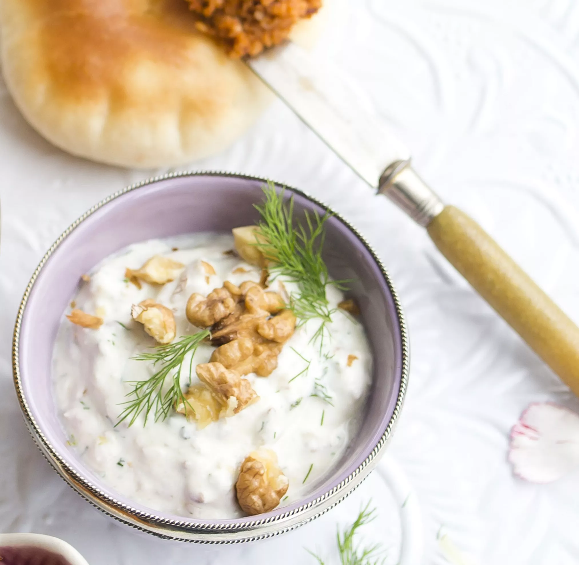 Haydari eli turkkilainen jogurtti-pähkinätahna | Reseptit 