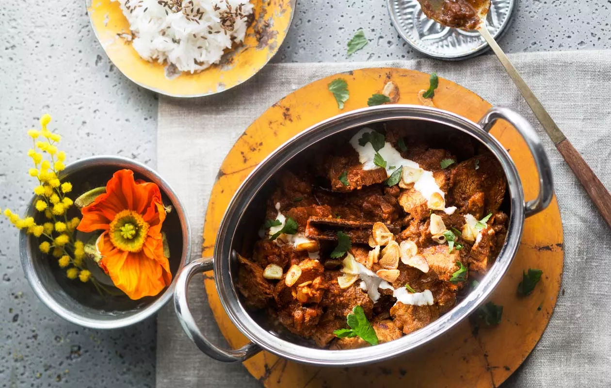 Currykastike on superhelppo tehdä myös kotona – 5 eri ohjetta! 