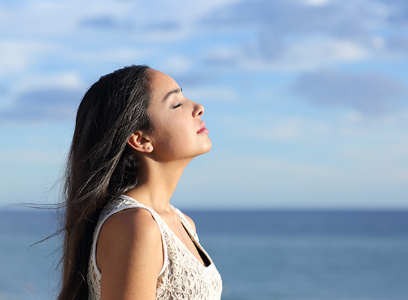 Stressiä, paniikkihäiriö, masennusta – Rebirthing-hengitys auttaa moneen ongelmaan